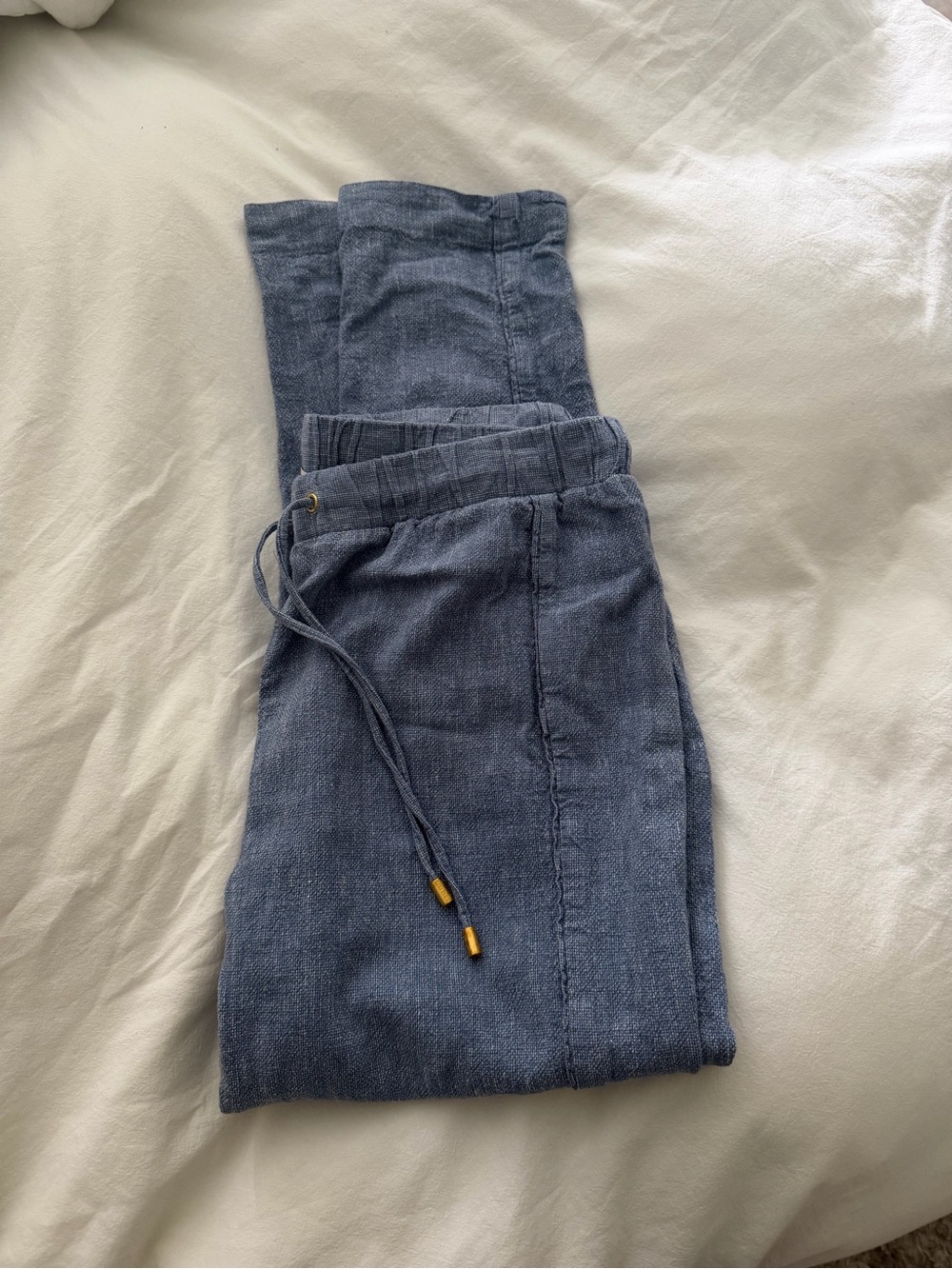 Women’s Ellen Tracy blue linen drawstring pants in a size S/P inseam 25”